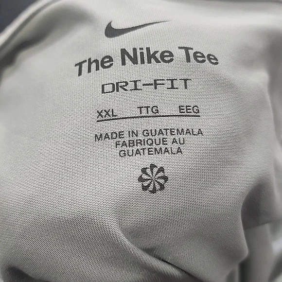 Nike Dri-Fit Training Short Sleeve Tee New With Tags - Picture 8 of 9